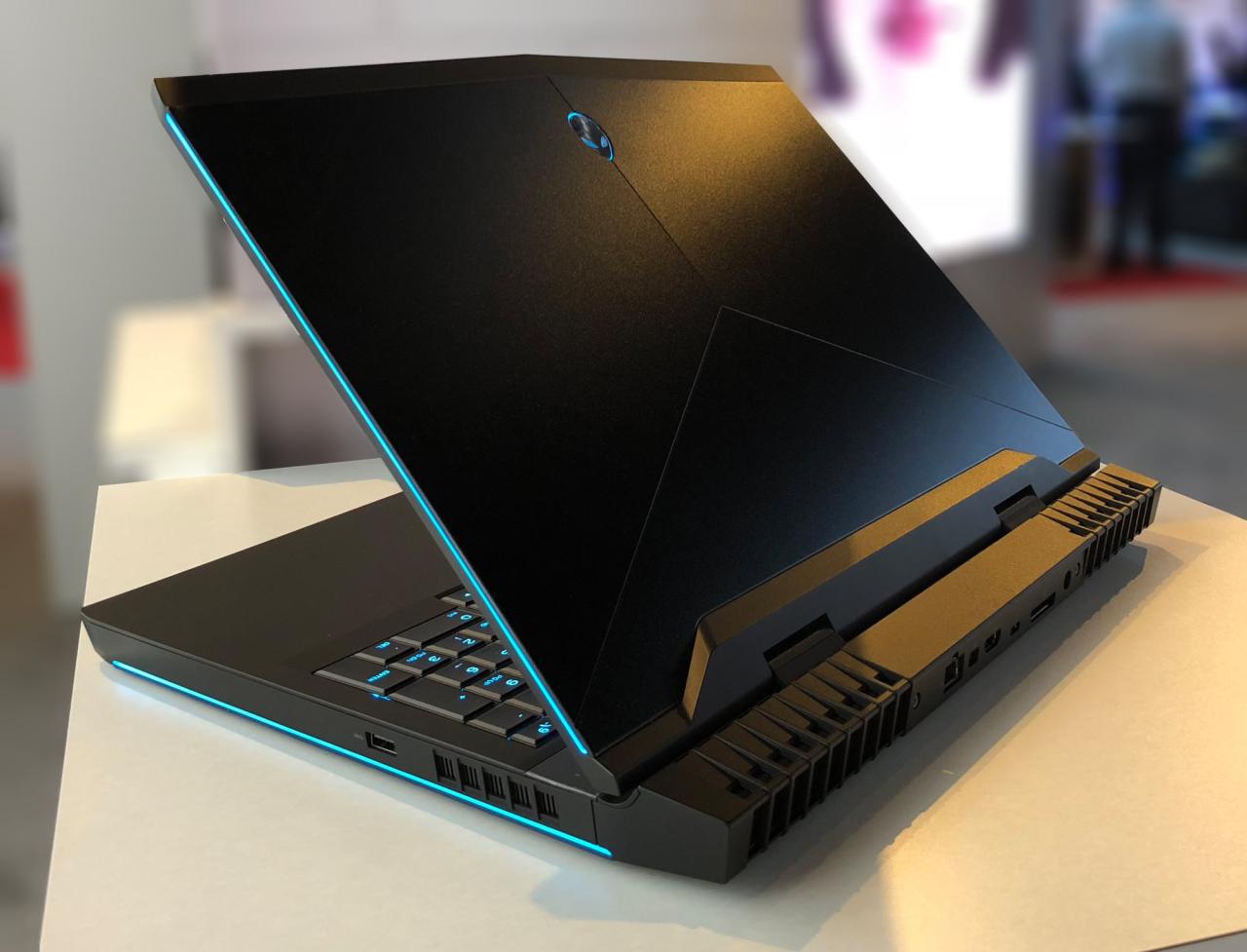 Dell alienware 17 r5