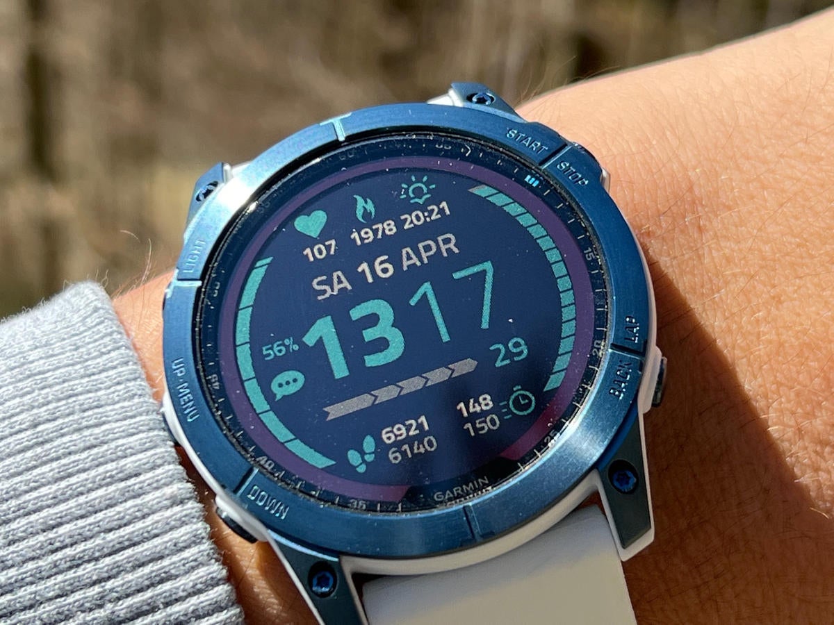 Garmin fēnix 6 vs garmin fēnix 7 sapphire solar specs