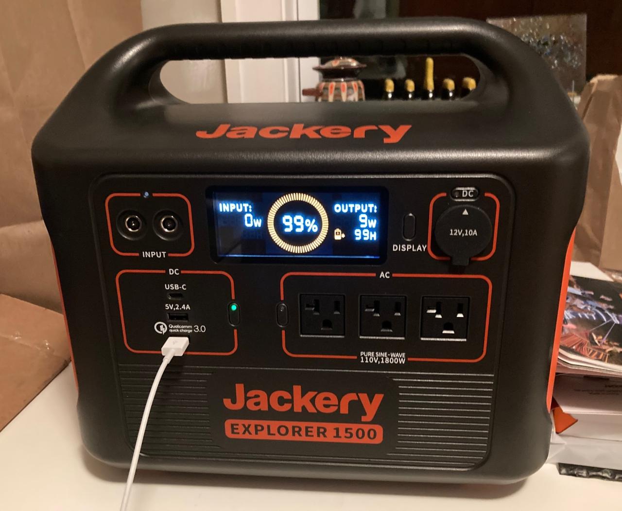 Jackery solar generator 1500