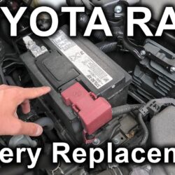 Toyota rav4 hybrid battery replacement cost