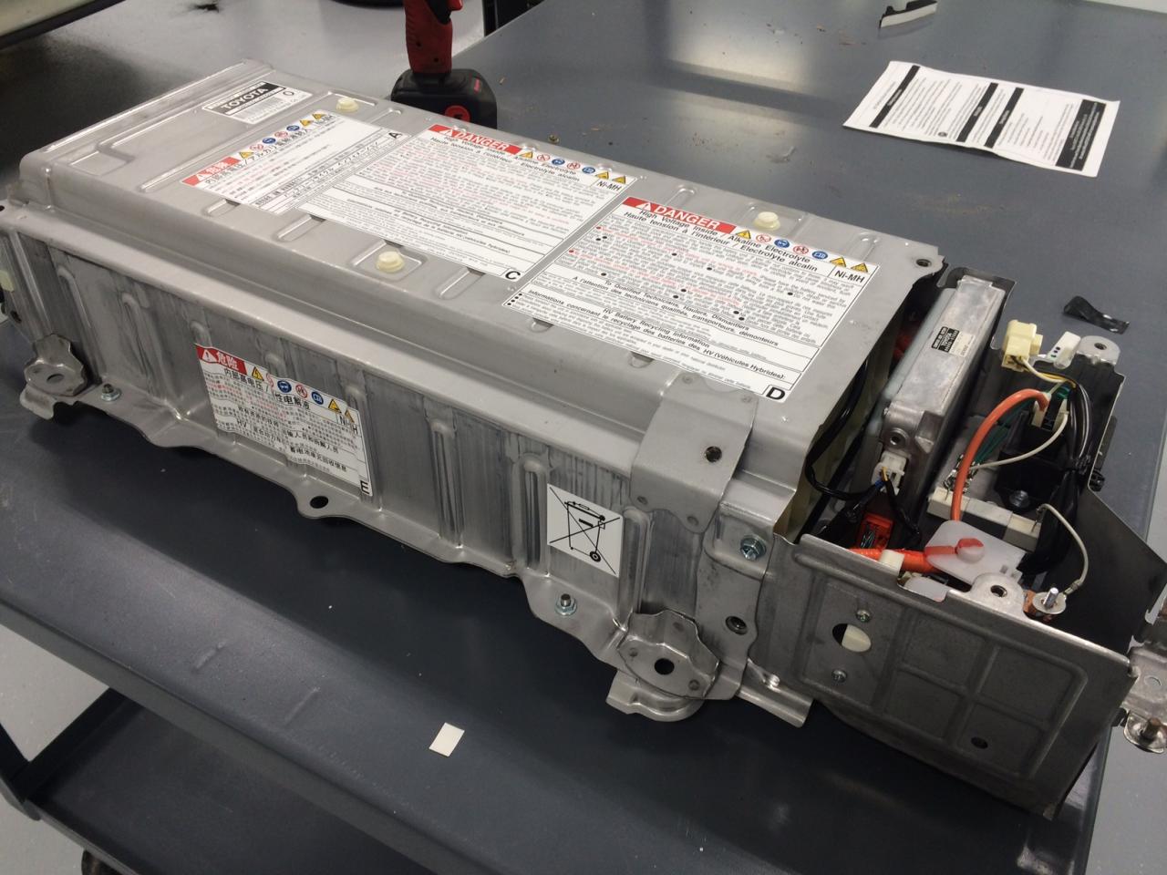 Toyota prius hybrid battery replacement cost